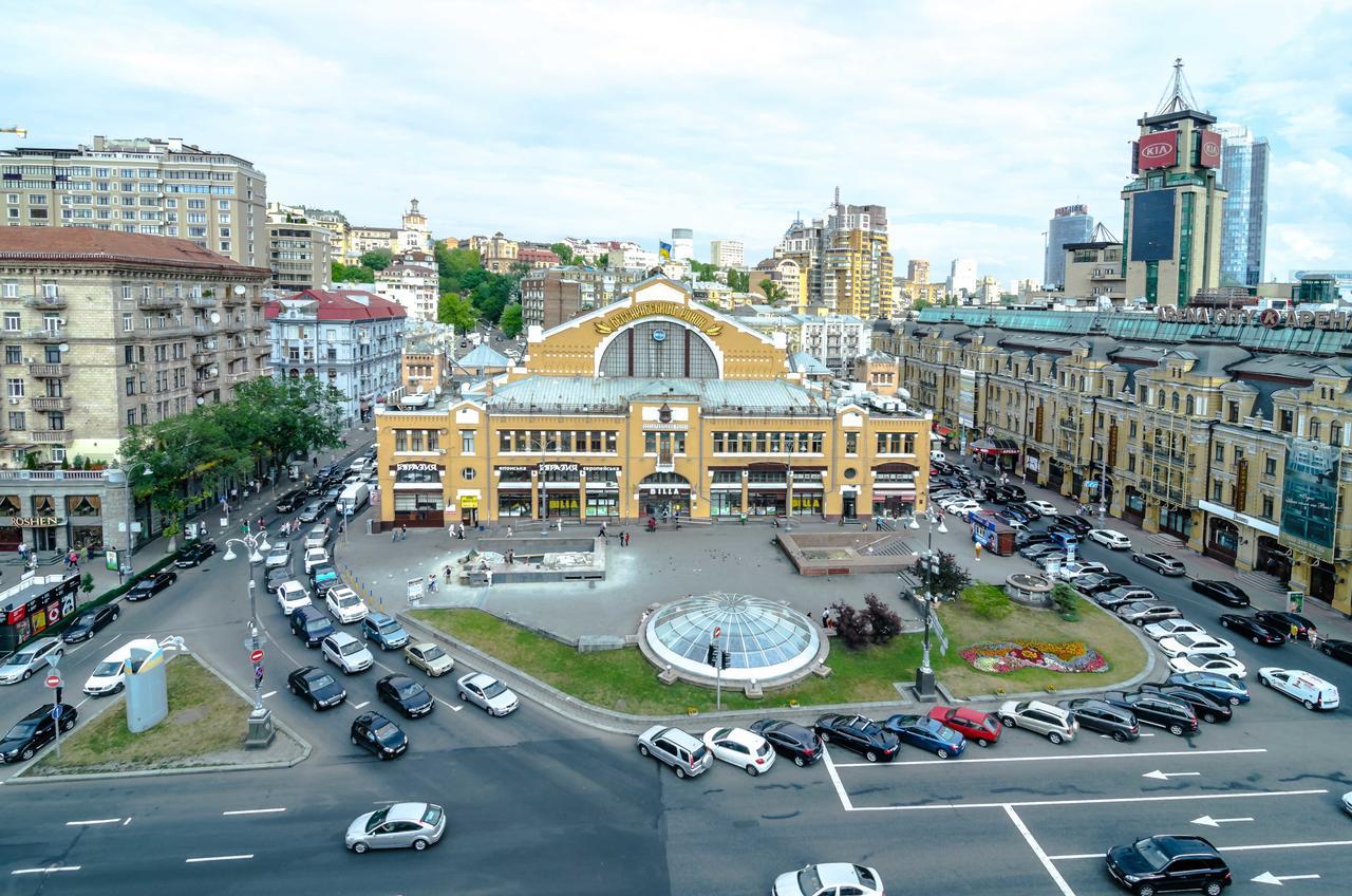 Amazing Apartment In The Center Of Kiev Buitenkant foto